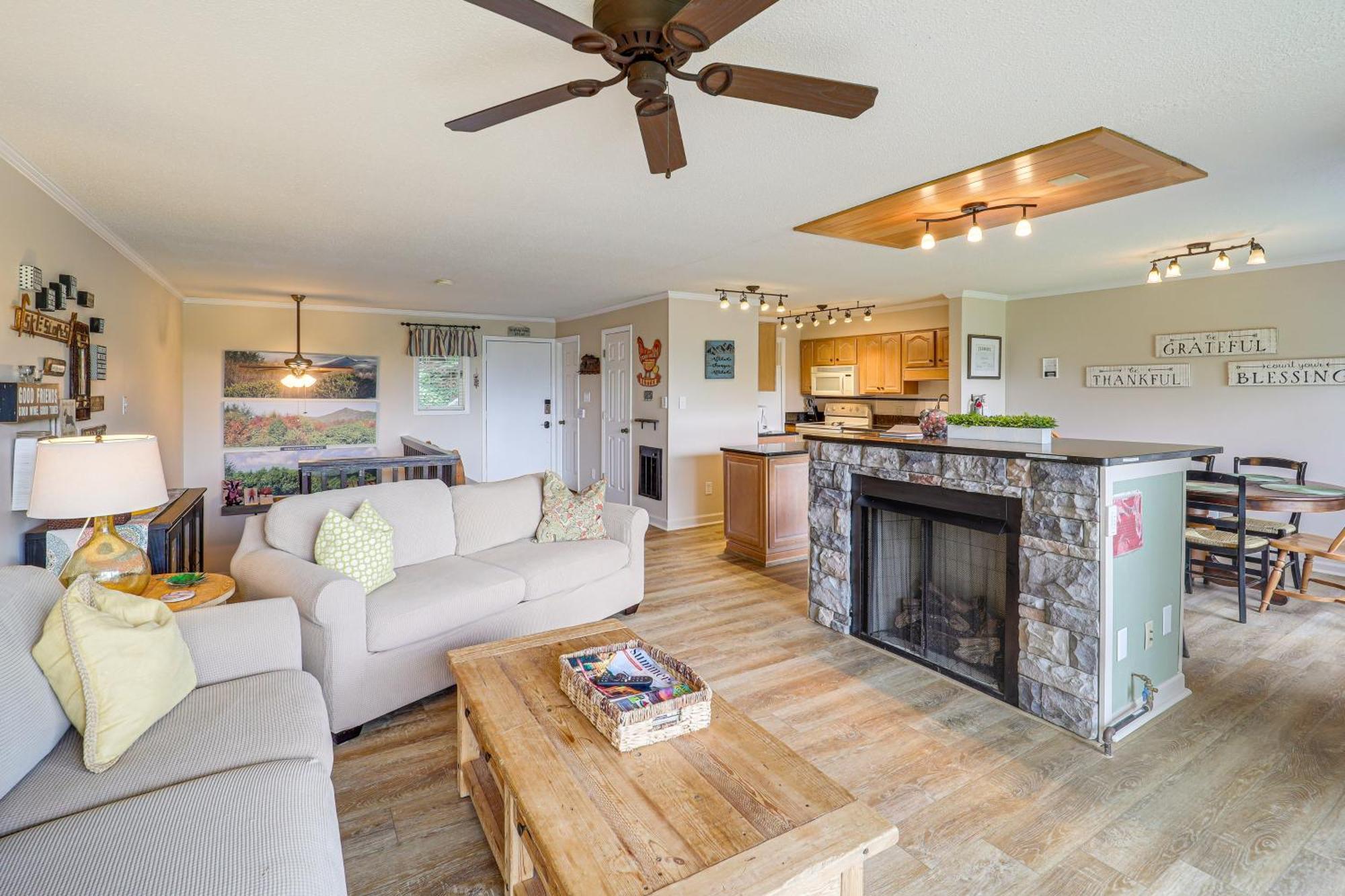 Banner Elk Mountain-View Condo 3 Mi To Skiing! Екстер'єр фото